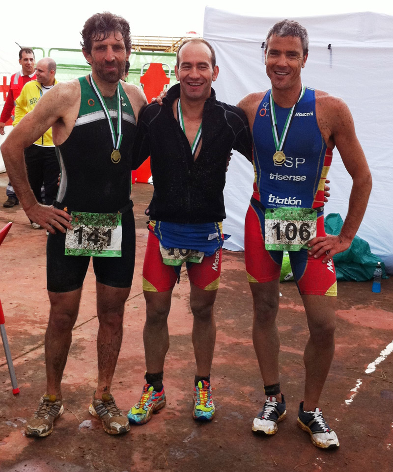 Alberto Cebollada, de la SDR Arenas, tercero en el Campeonato del Mundo de Triatl&oacute;n Cross